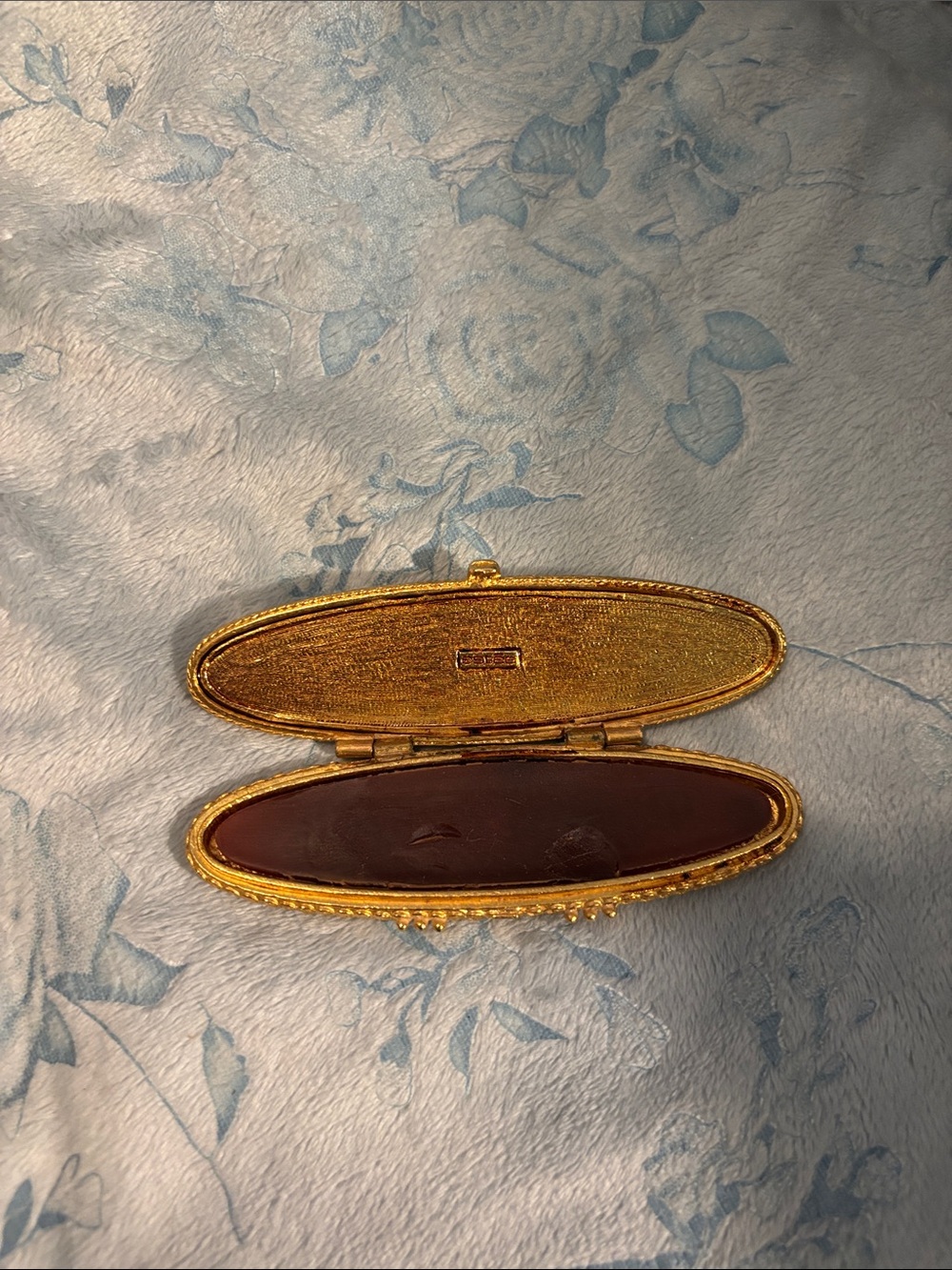 Vintage Estée Lauder Solid Perfume Compact - Picture 3 of 3